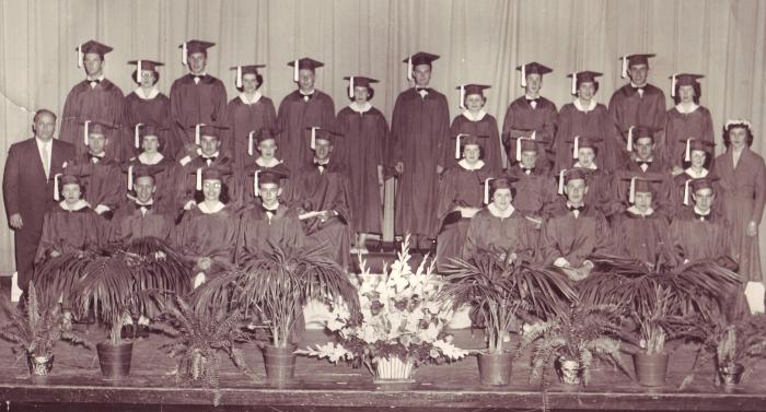 Class of 1952 Graduation Group Picture